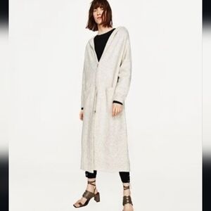 Zara Oversized Hooded Long Sleeve Cardigan, Beige, Size Small